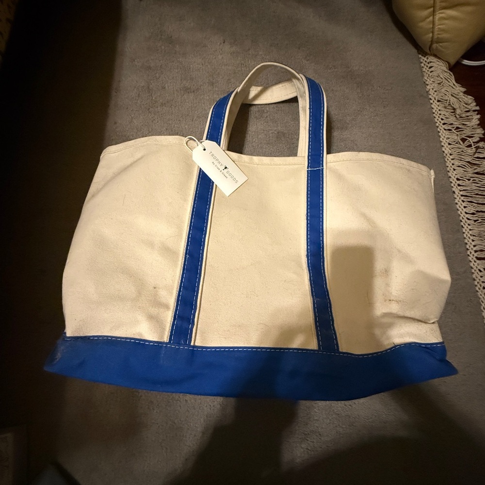 Crab & Creek Trophy Goods Canvas Tote Cream Blue Handles New